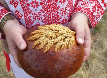 Треба не замінює совісті